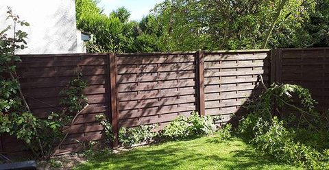 Pose de clôture : délimiter et protéger votre jardin