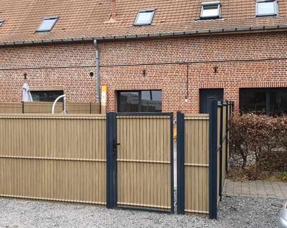 Faire appel à notre entreprise pour la pose de votre portillon