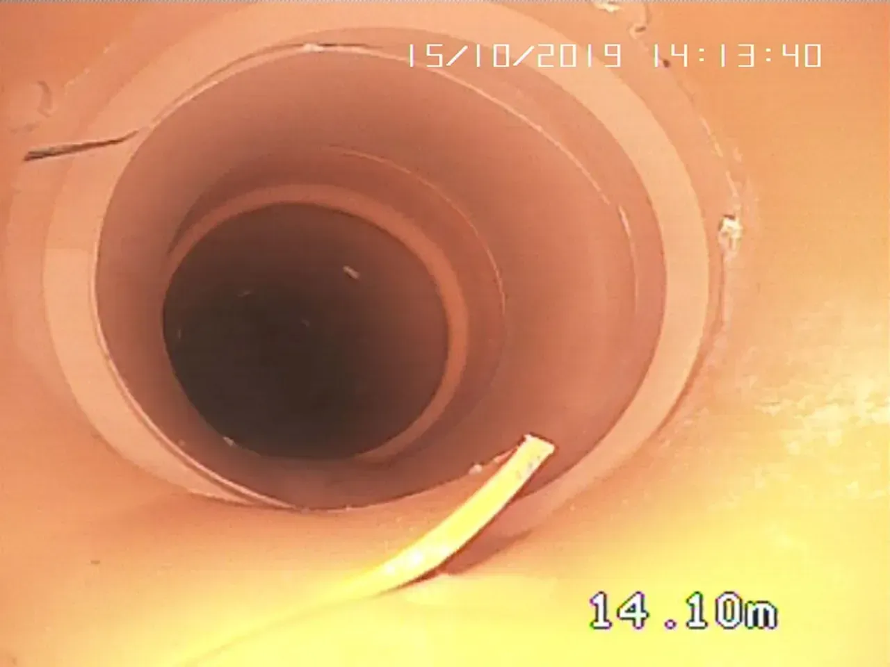 Kanalreinigung Ablauf-Service GmbH  defekte Leitung