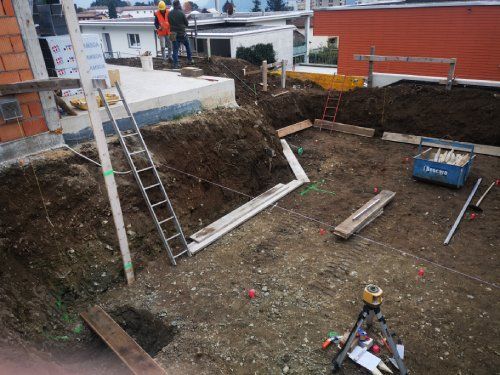 scavo per piscina esterna - Terzi Mario SA