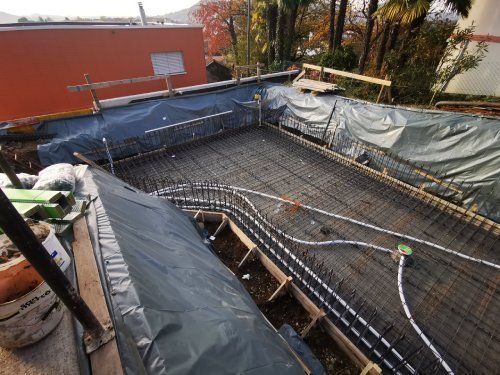 scavi per piscina esterna - Terzi Mario SA