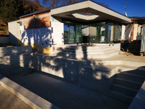 casa con piscina esterna - Terzi Mario SA