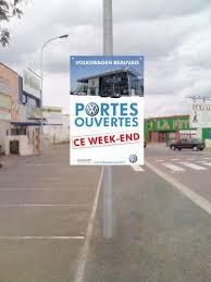 Panneaux et enseignes publicitaires