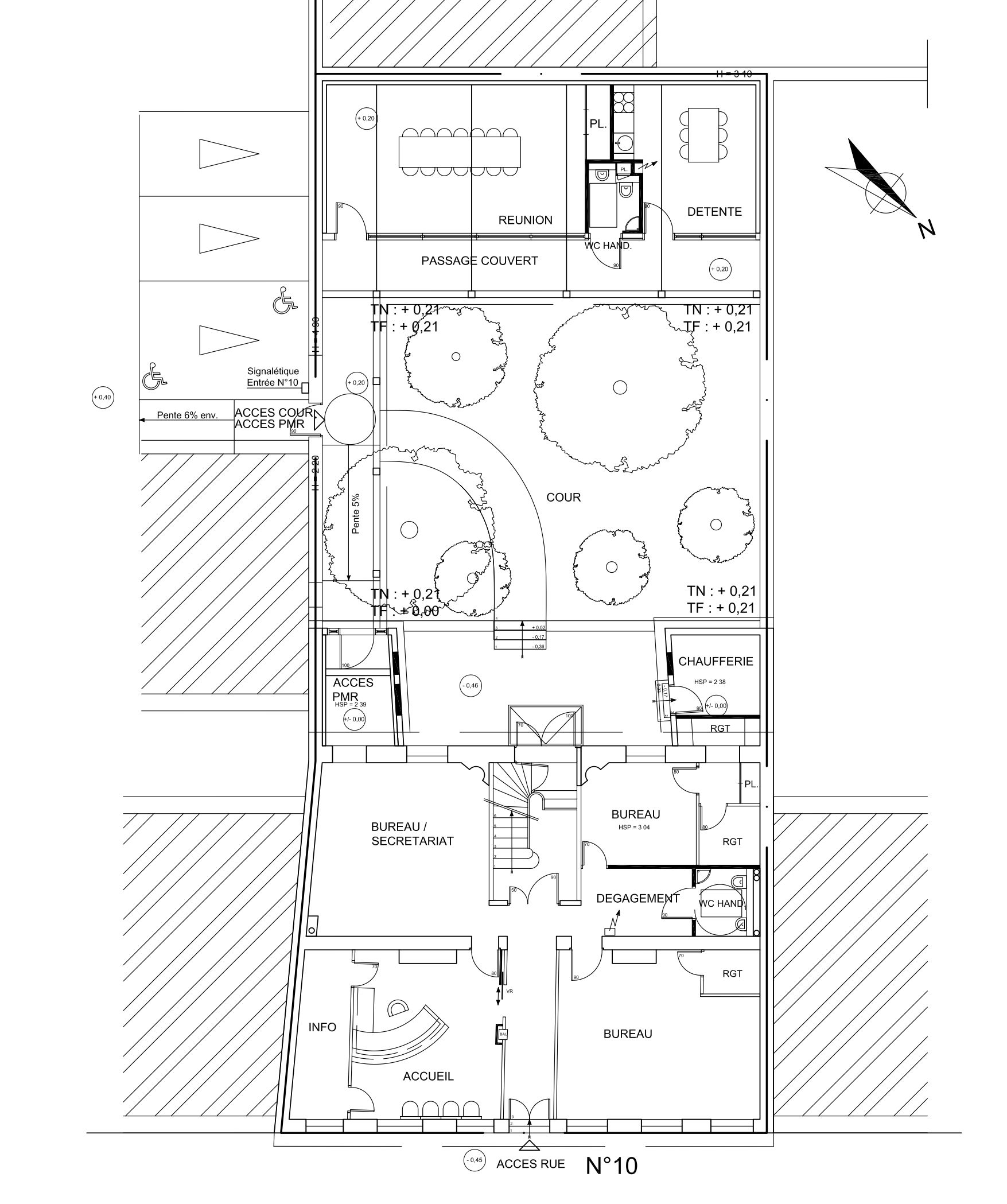 Un plan de rez-de-chaussée.