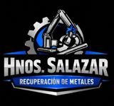 Logo de Hnos. Salazar: excavadora met&aacute;lica azul y gris sobre engranaje, con texto &ldquo;Recuperaci&oacute;n de Metales&rdquo;.