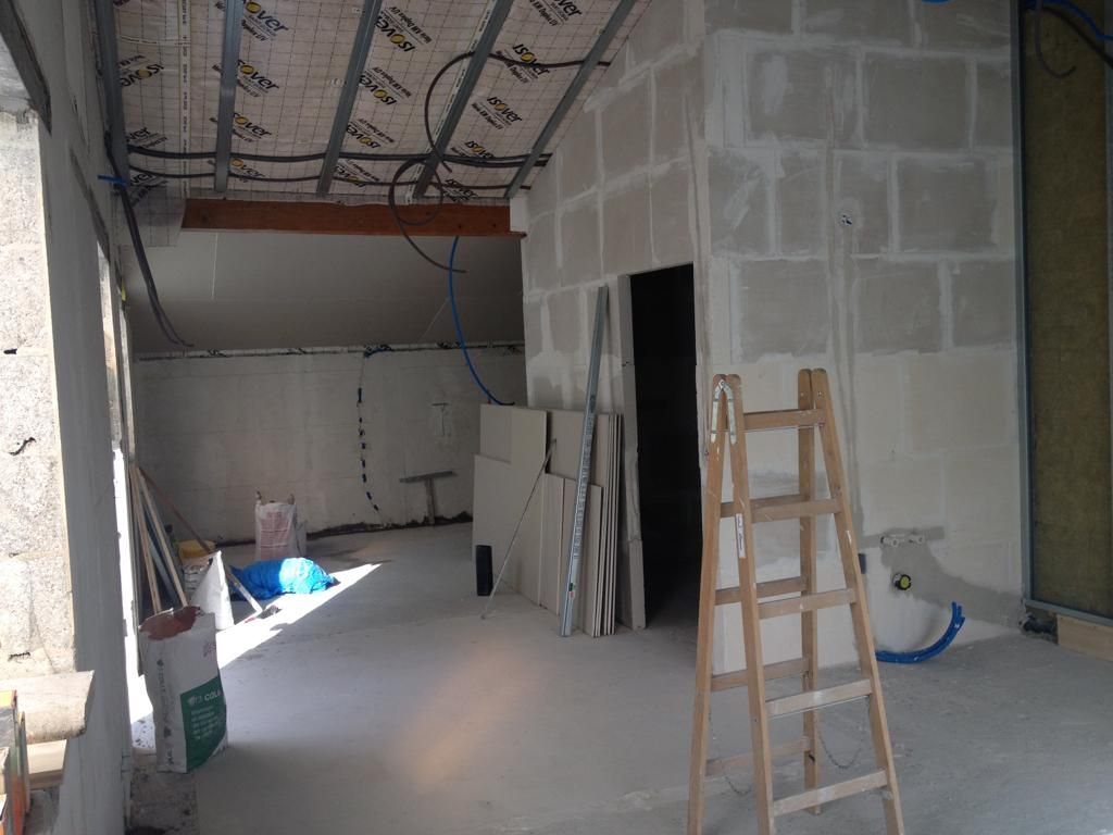 murs avant peinture Sebastiano Pino Plâtrerie Peinture