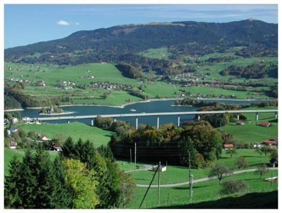 Charmant Petit Chalet***