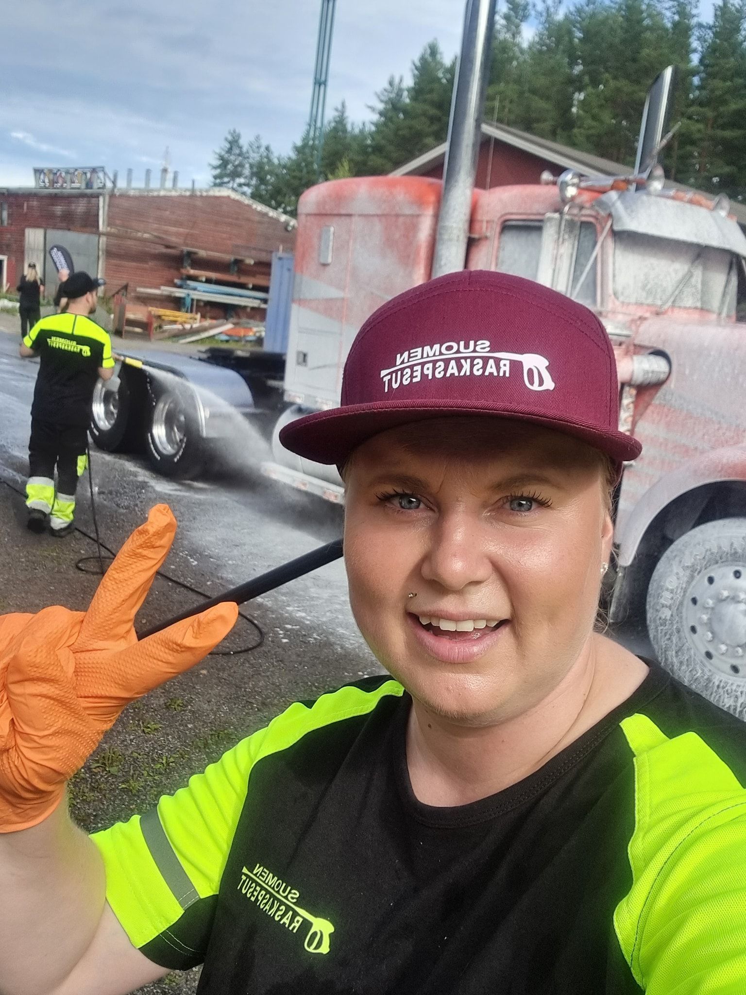 Suomen Raskaspesut Oy