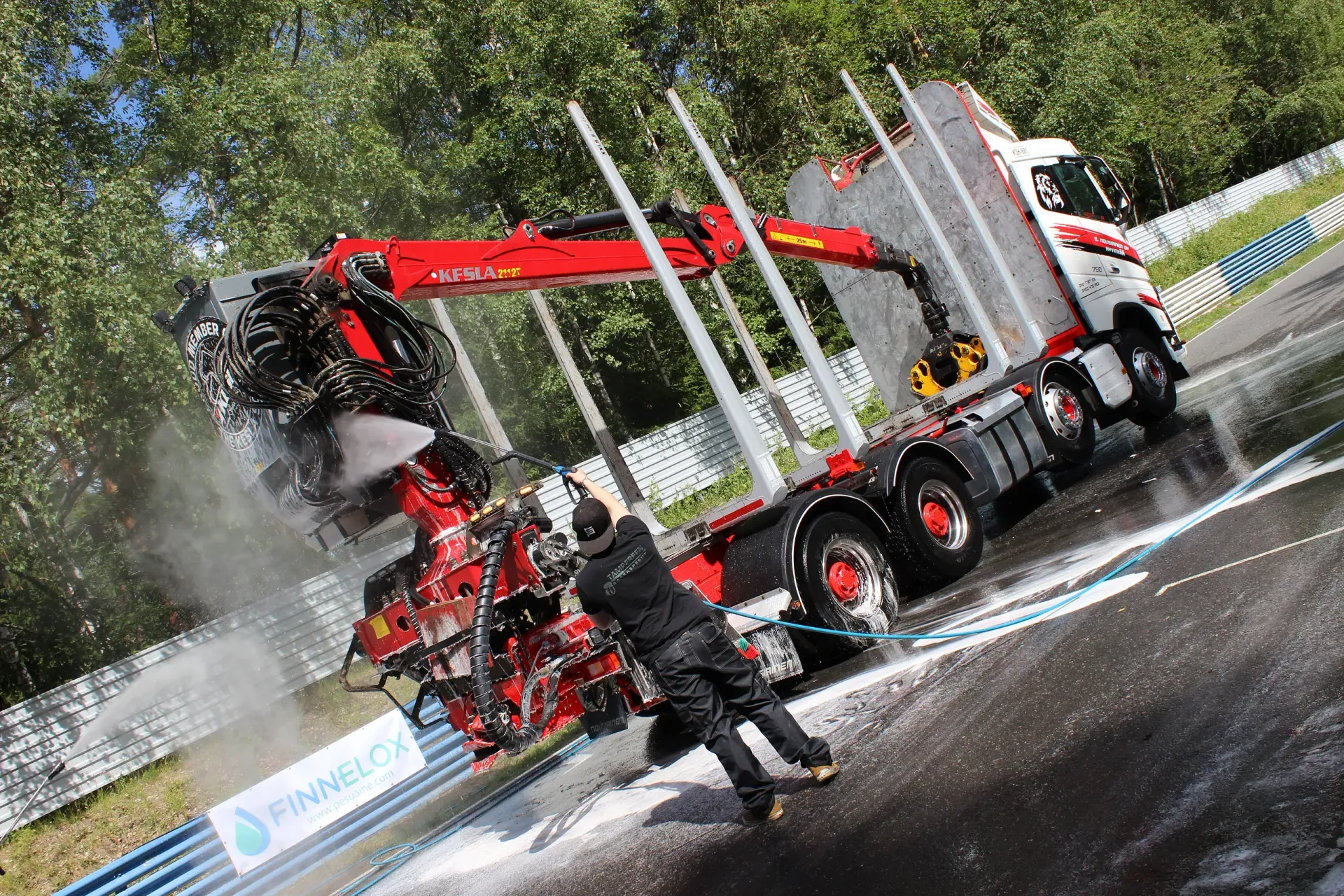 Suomen Raskaspesut Oy