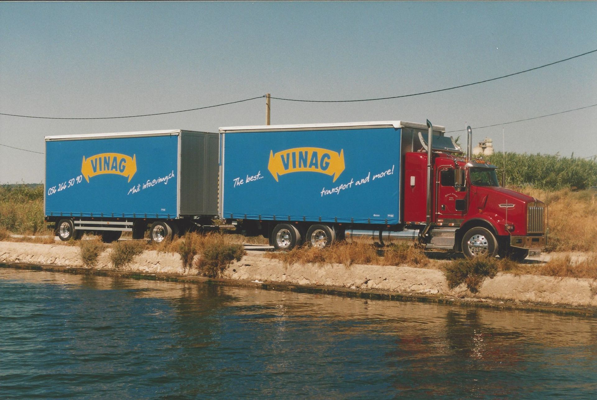 Nationale und internationale Transporte - Vinag-Transporte in Lengnau im Aargau