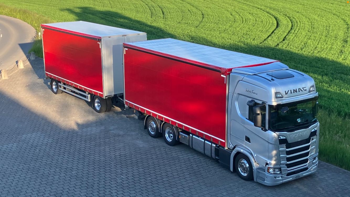 Nationale und internationale Transporte - Vinag-Transporte in Lengnau im Aargau