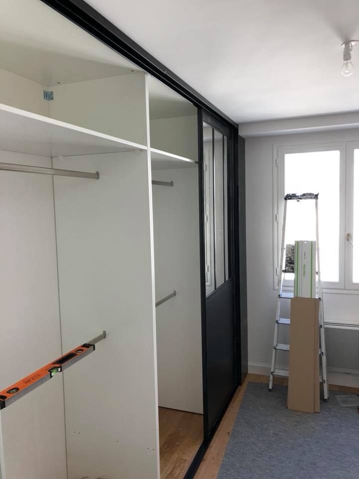 Porte à galandage noire