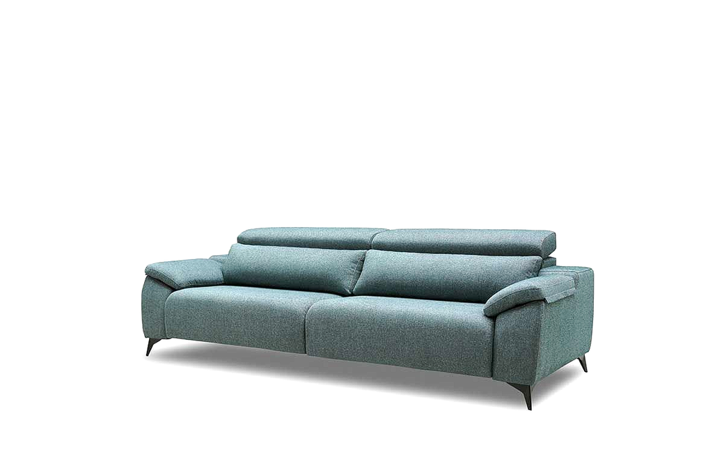 Sofá lineal .Asientos deslizantes con soporte frontal . Cabezales con posiciones. 