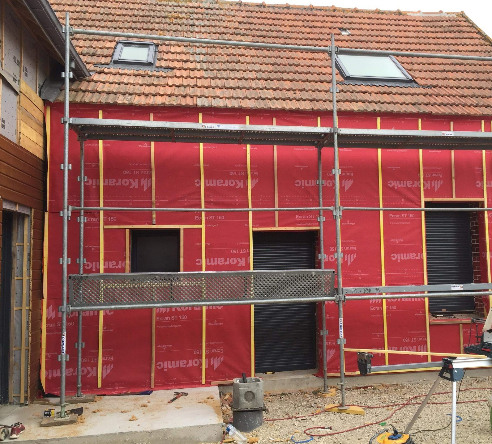 Travaux d'isolation extérieure d'une maison