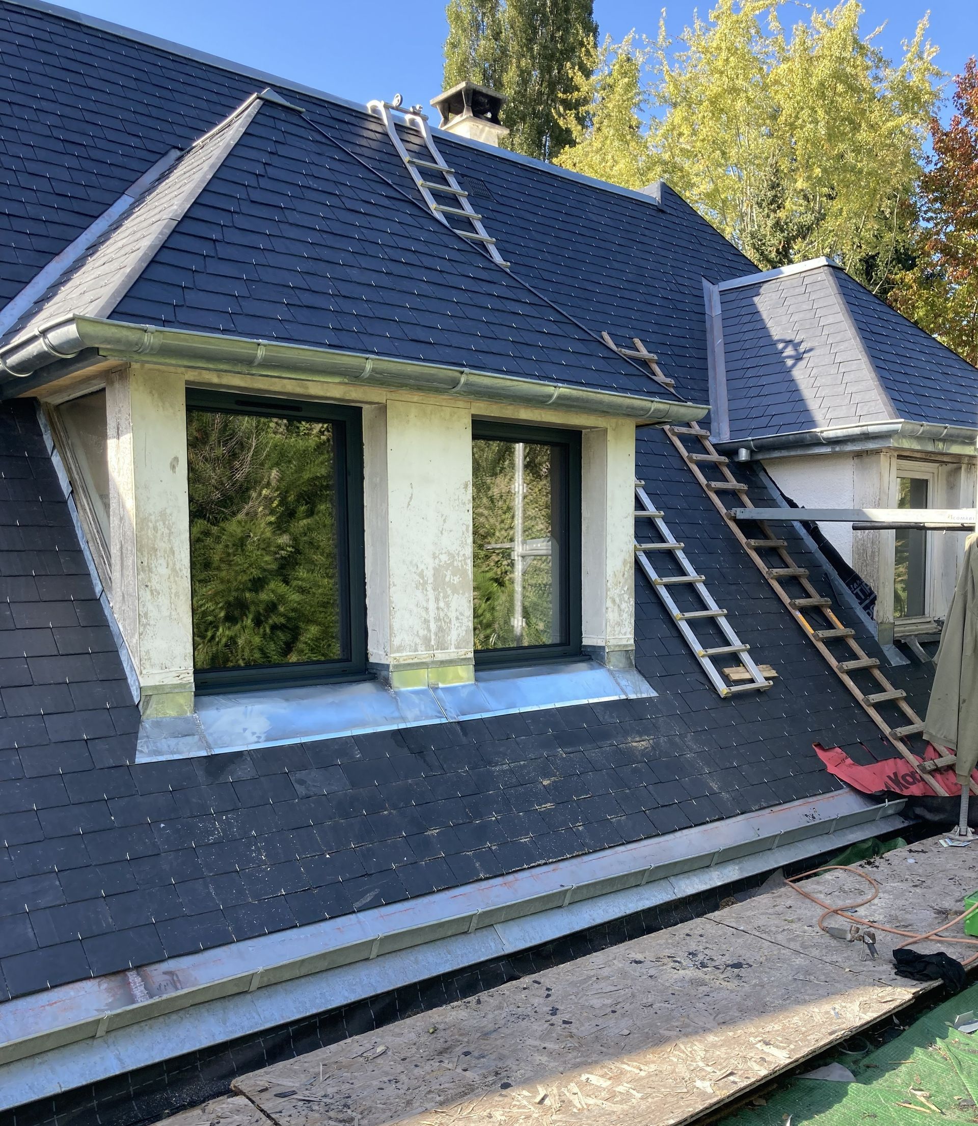 Travaux au niveau de la toiture d'une maison
