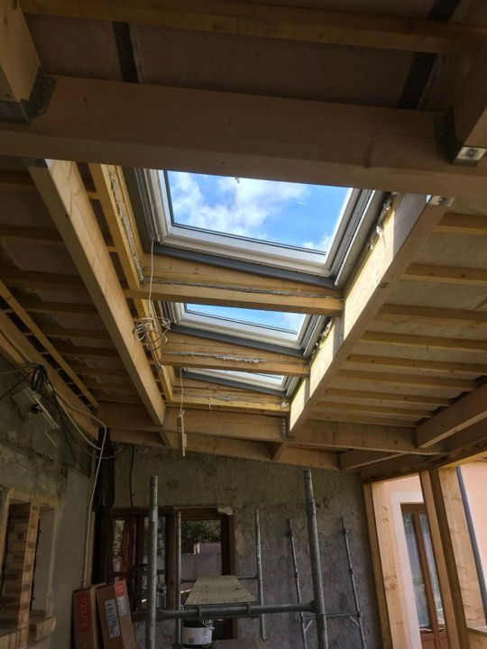 Fenêtres de toit vues depuis l'intérieur de la maison