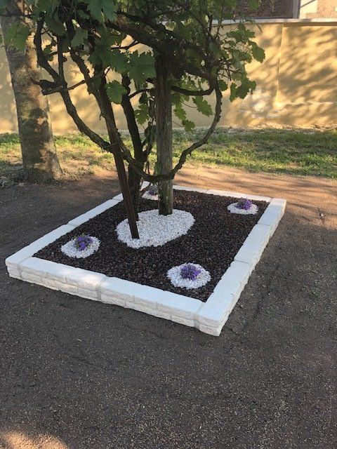 Murets / Pouzzolane marron / Quartz blanc