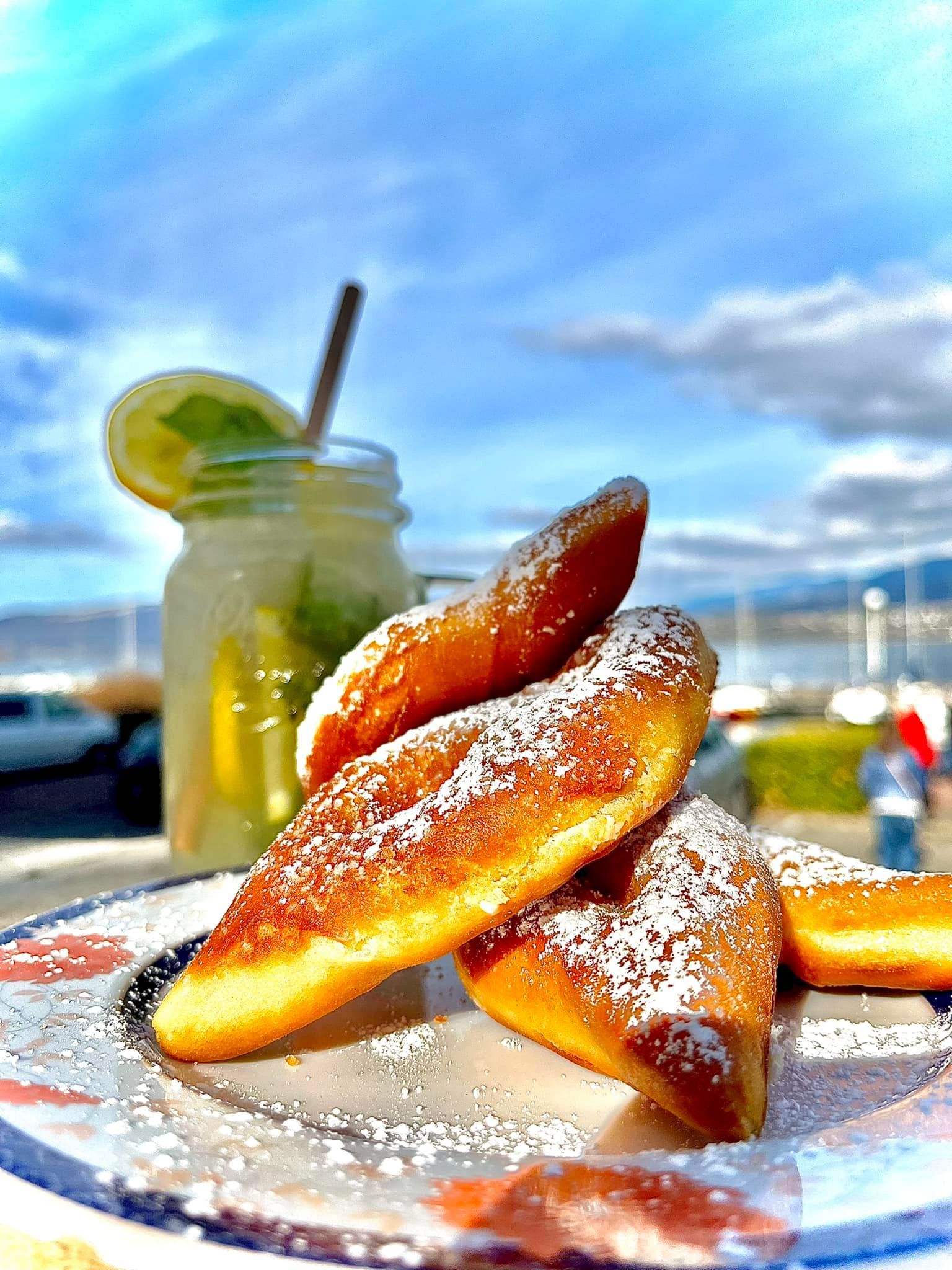 Une assiette de Bugnes
