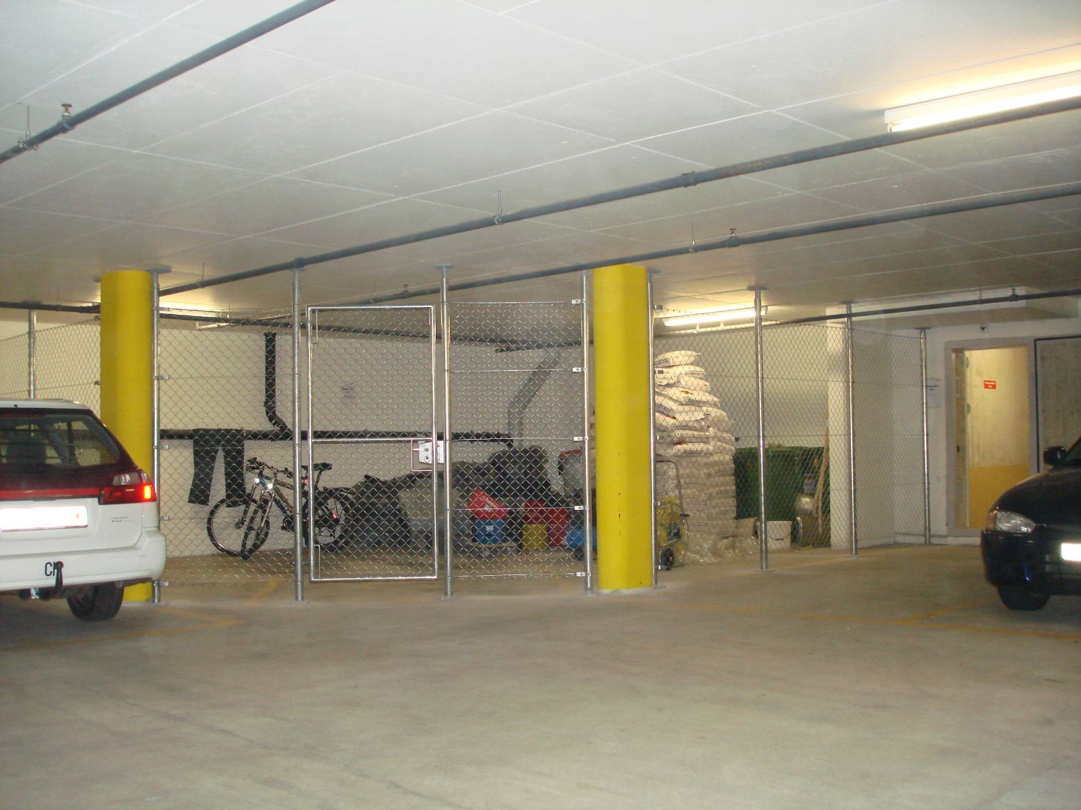 Diagonalgeflecht Trennwand Tiefgarage