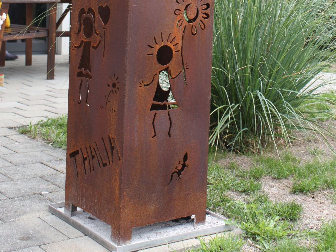 Feuersäule Einfamilienhaus Dachsen