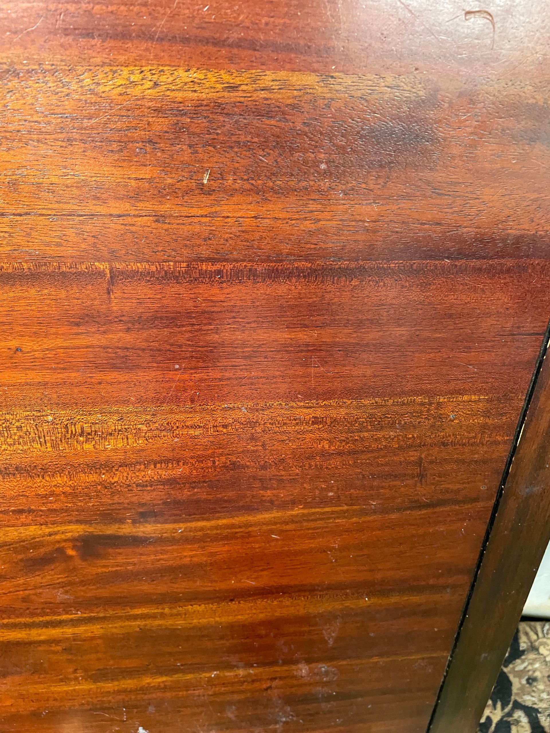 Réfection d'une table - AVANT