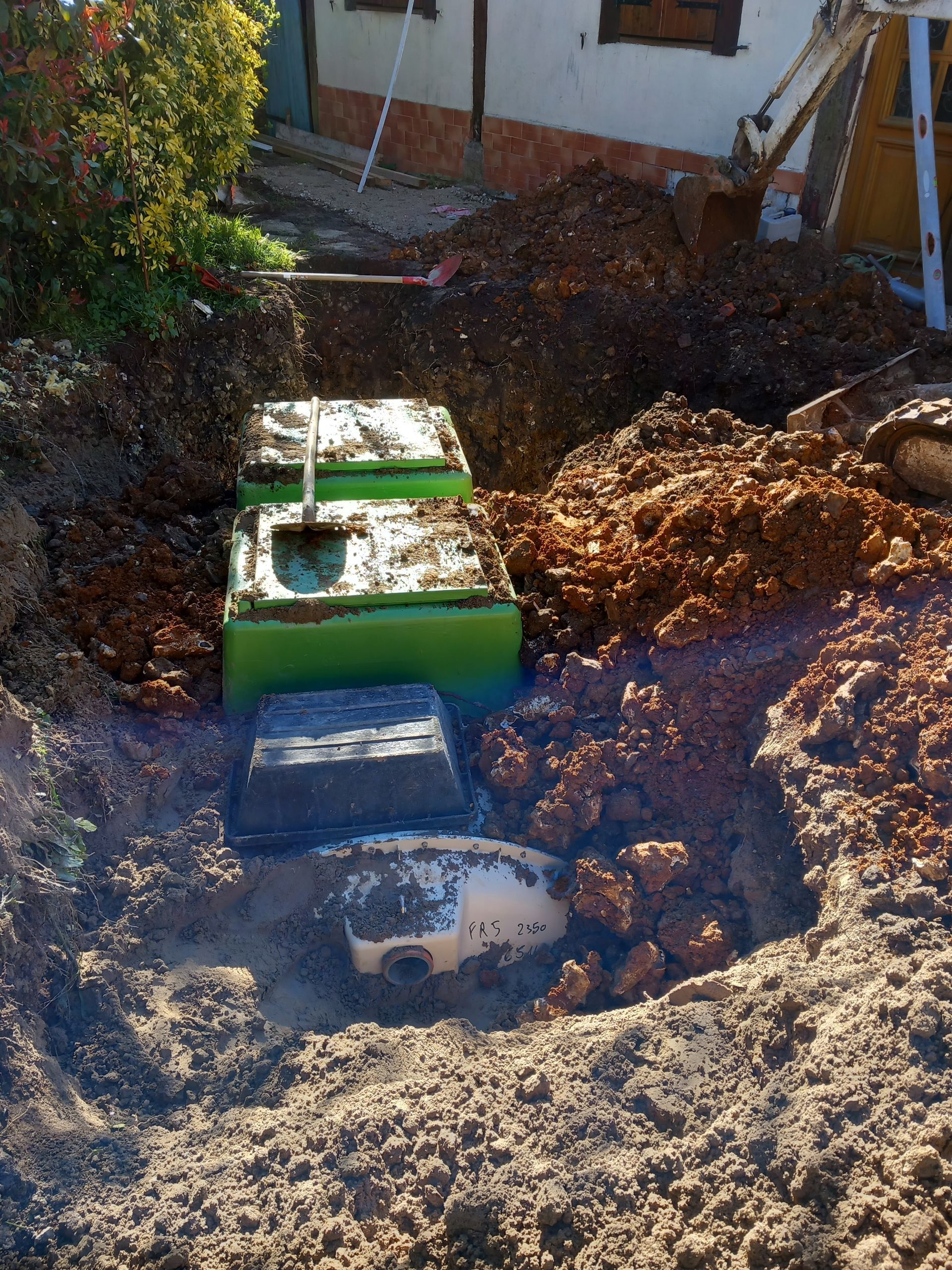 Installation de la microstation dans son emplacement