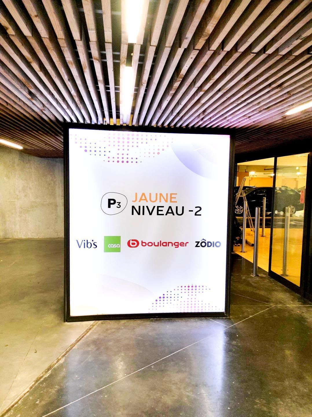 Caisson lumineux signalétique parking