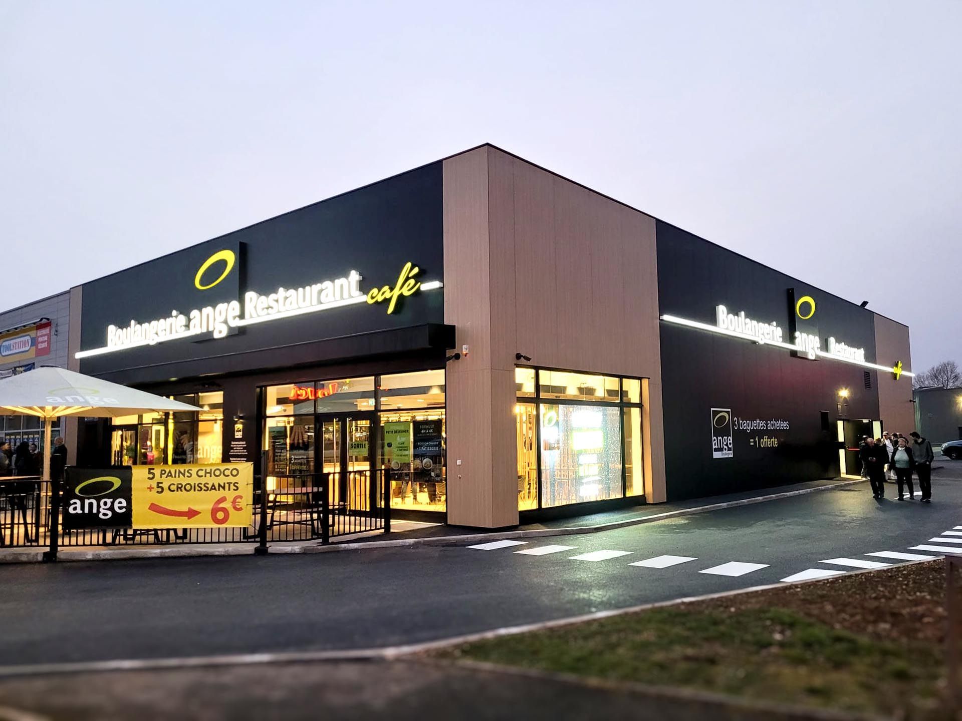 Enseigne lumineuse éclairage boulangerie Ange