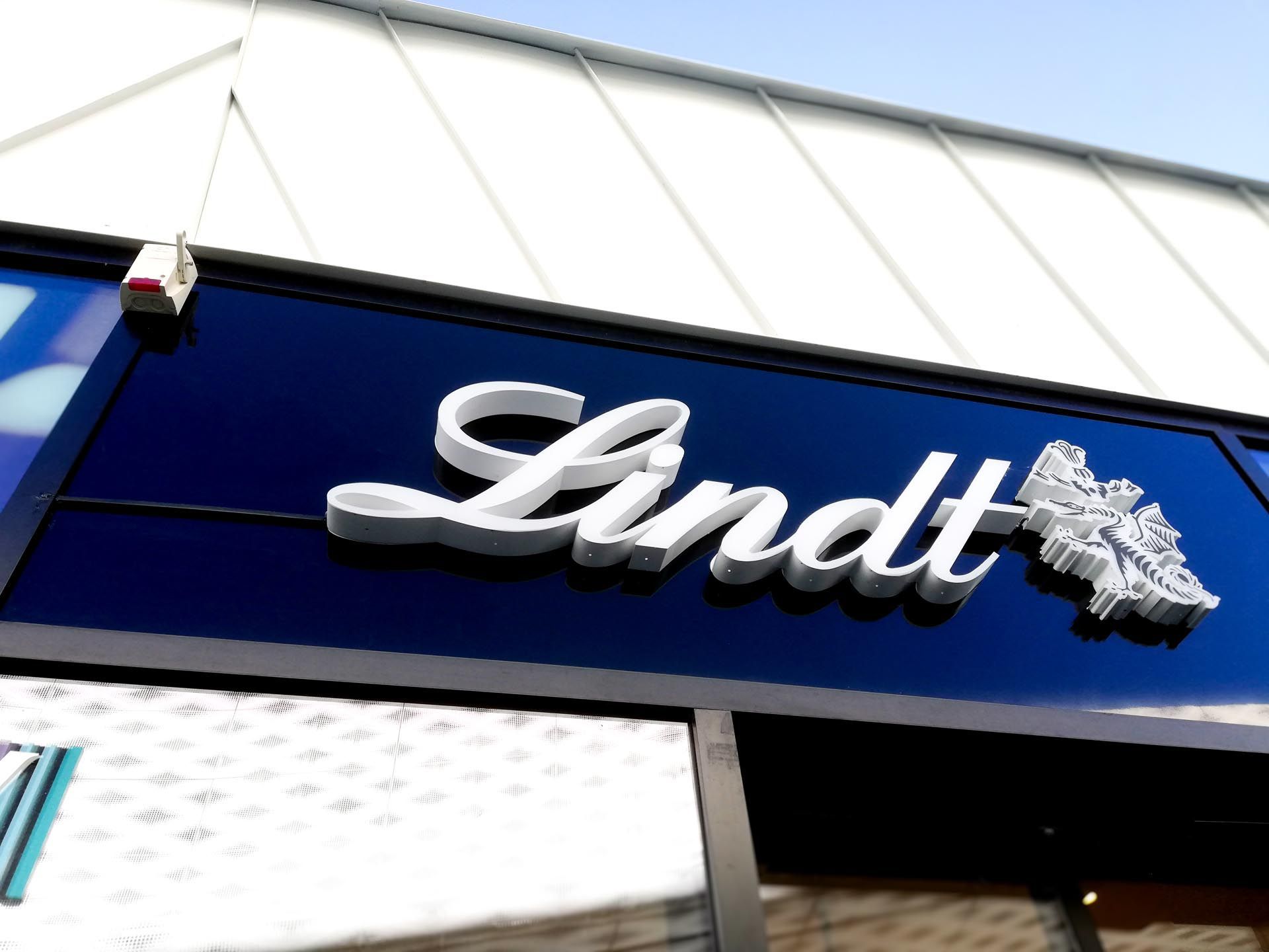 Enseigne lumineuse goulotte Lindt