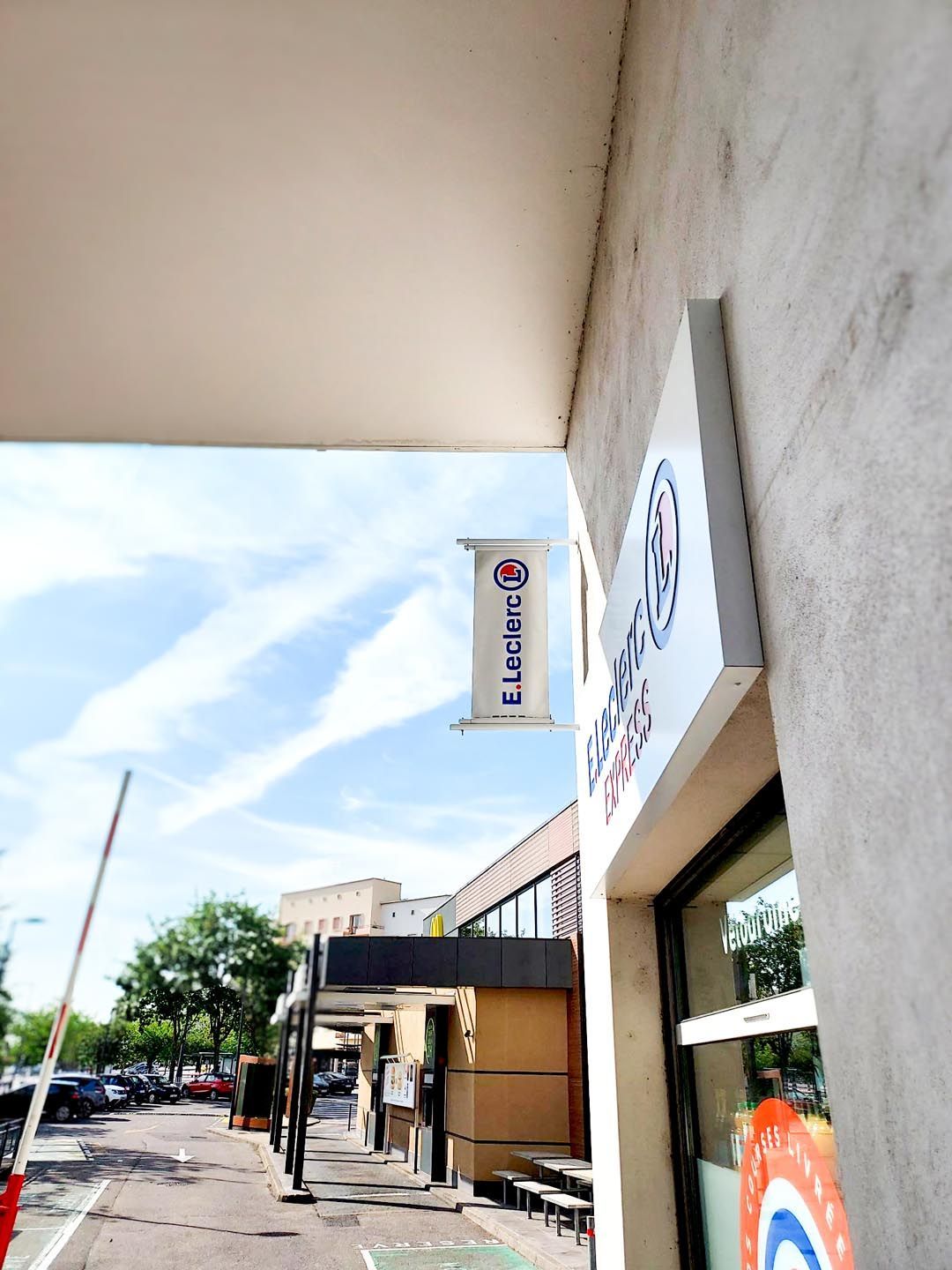 Kakémono double face Leclerc