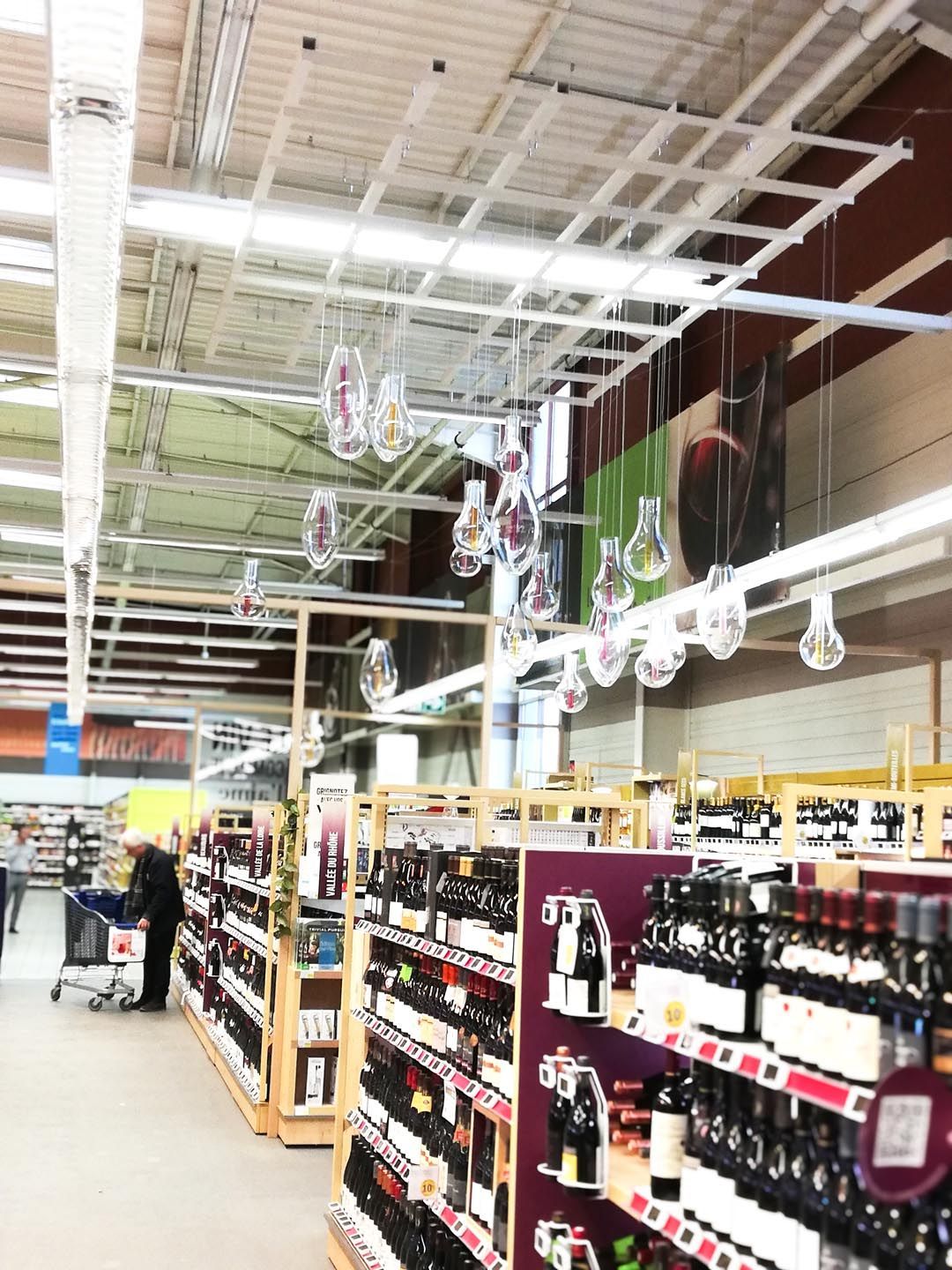 Luminaire Leclerc design