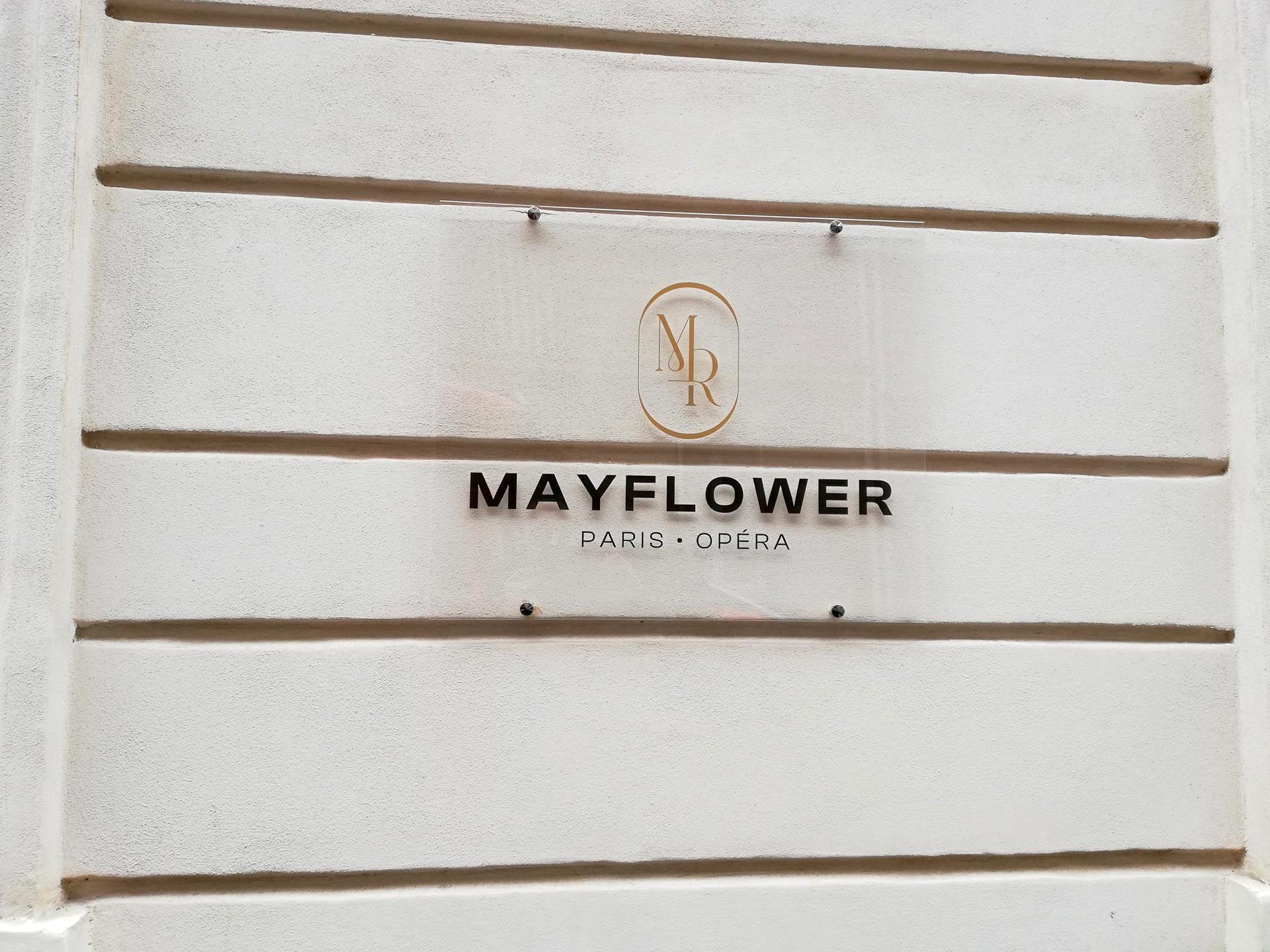 Plaque professionnelle plexi hôtel