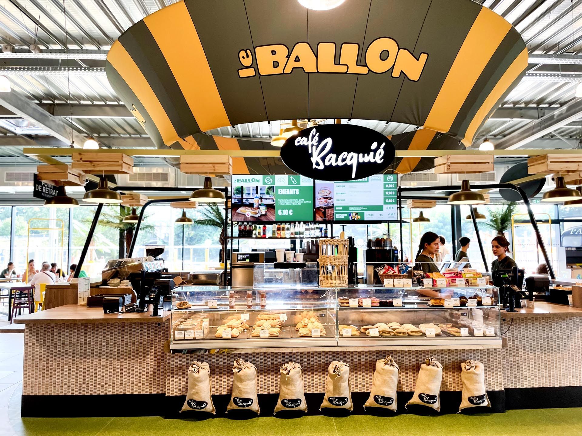 Stand restaurant impression osier relief