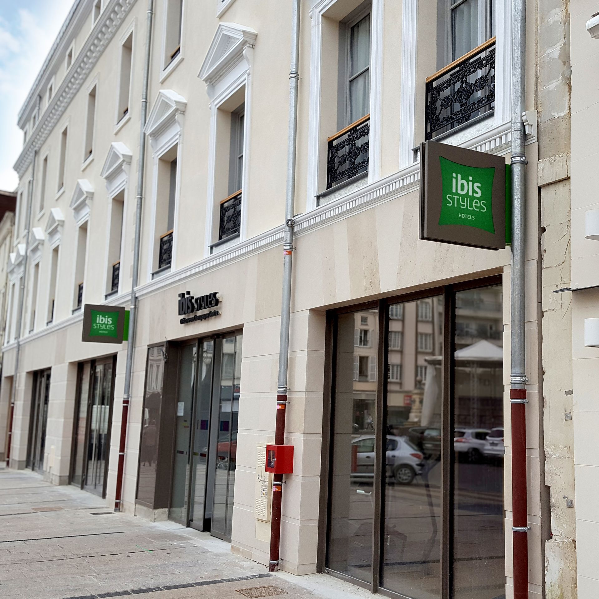 Café hôtel restaurant ibis