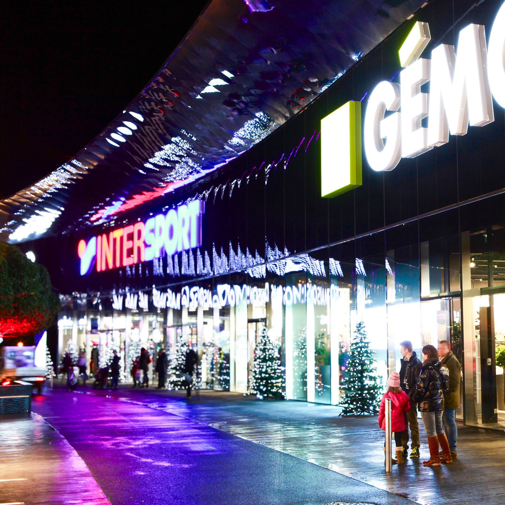 Shopping center Waves