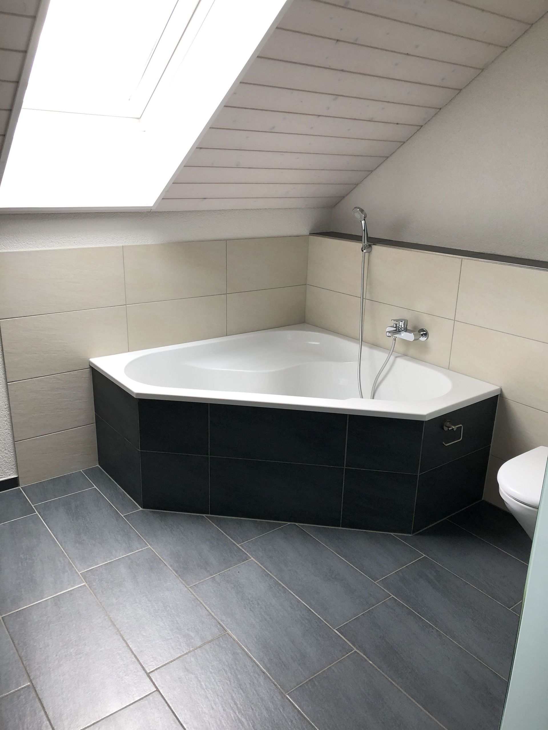 3.5-Zimmer Dachwohnung - 130 m2