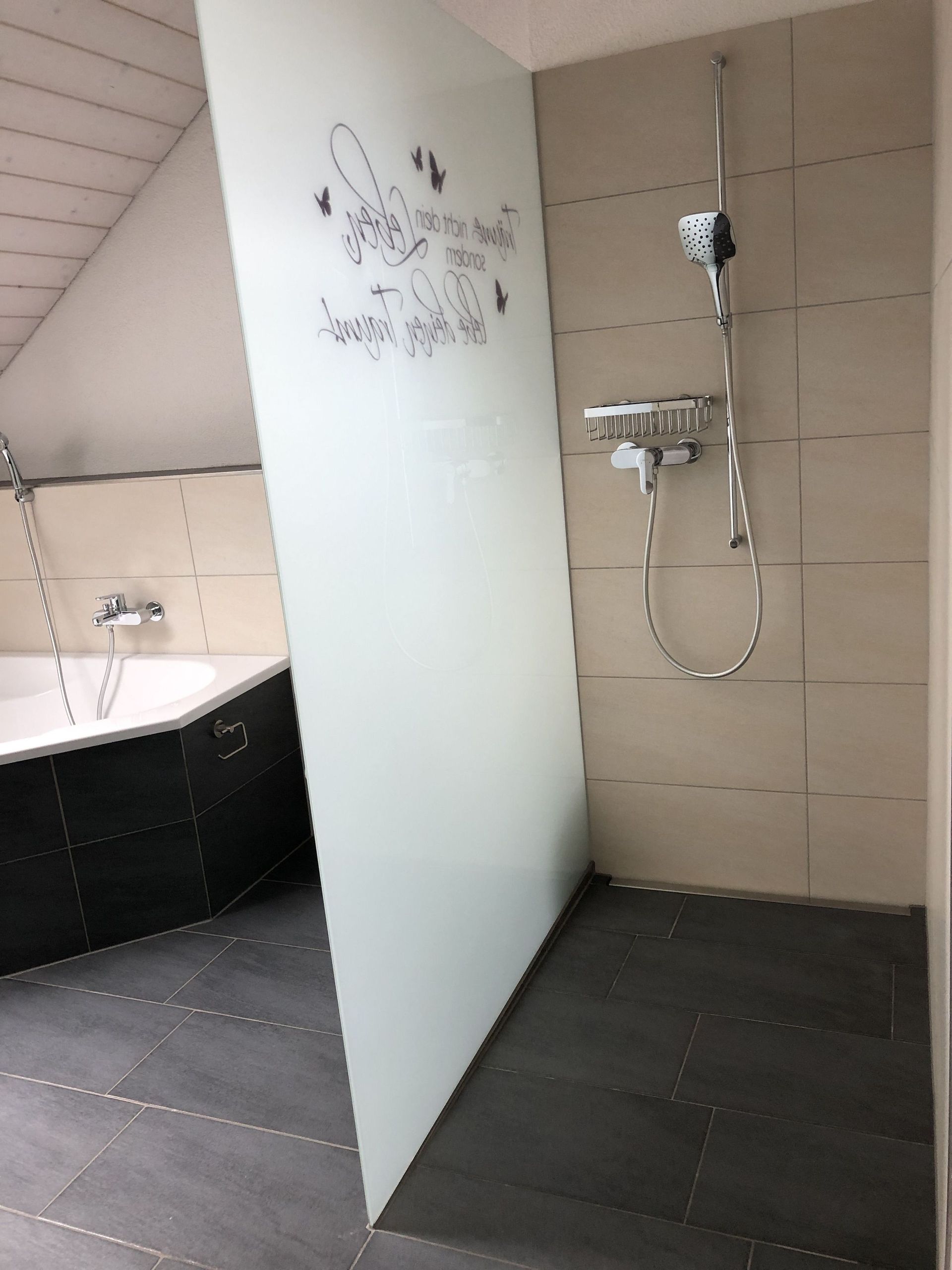 3.5-Zimmer Dachwohnung - 130 m2