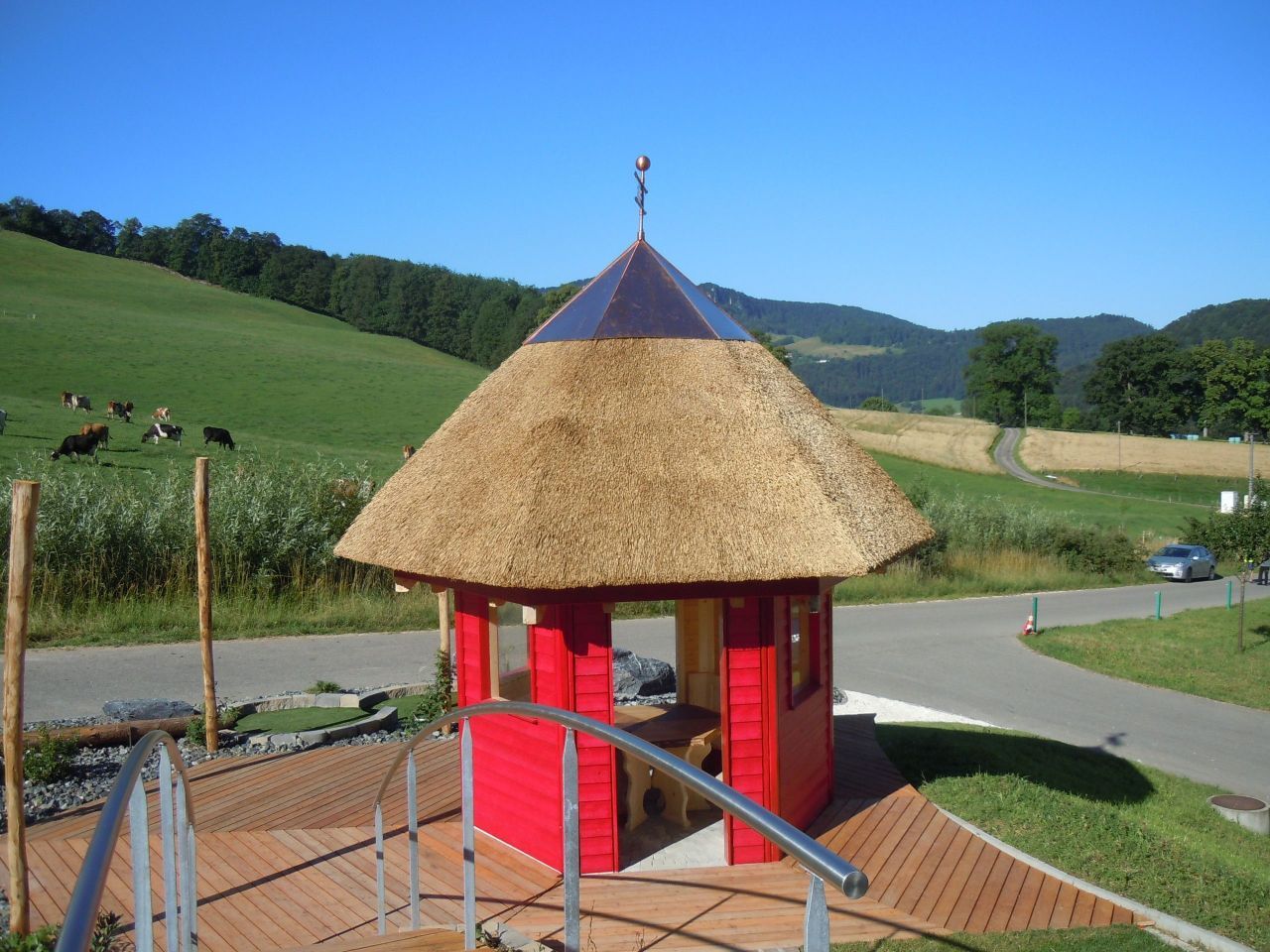 Strohdach Schilfdach - Ber4Roof GmbH in Lausen