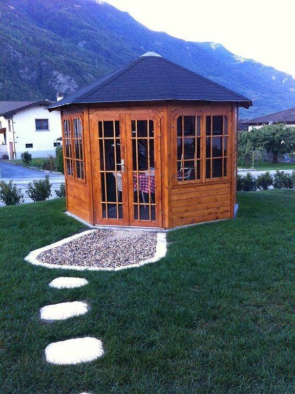 cabane de jardin octogonale - Cédric Devènes - Riddes