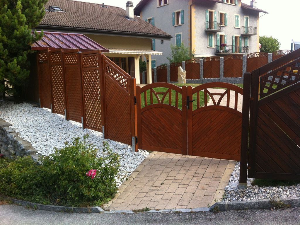 Instalation de portails en bois - Cédric Devènes - Riddes