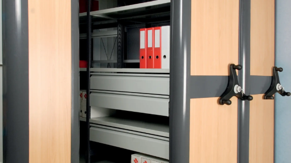 Poste réglable en hauteur Quadrifoglio