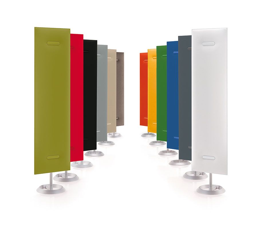 Ensemble de cloisons séparatrices de différentes couleurs