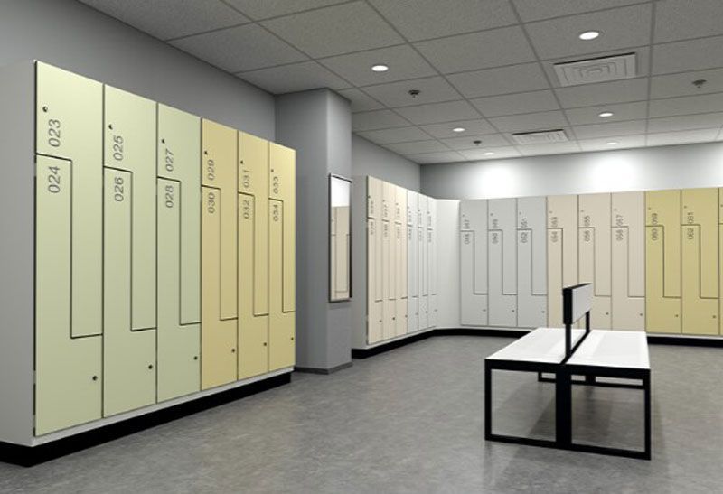 Vestiaire spacieux et optimisés avec casiers muraux