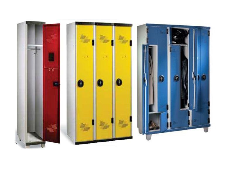 Plusieurs modèles de casiers industriels