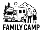 Logotipo de estilo lineal con una caravana, &aacute;rboles y una monta&ntilde;a, con una familia de pie delante.