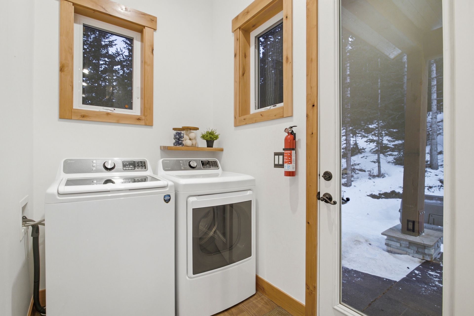 Convenient in-unit washer and dryer setup, ideal for longer stays and refreshing ski or hiking gear.