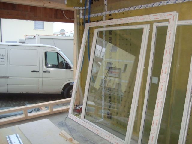 Umbau vom Stall zur Praxis, neue Fenster