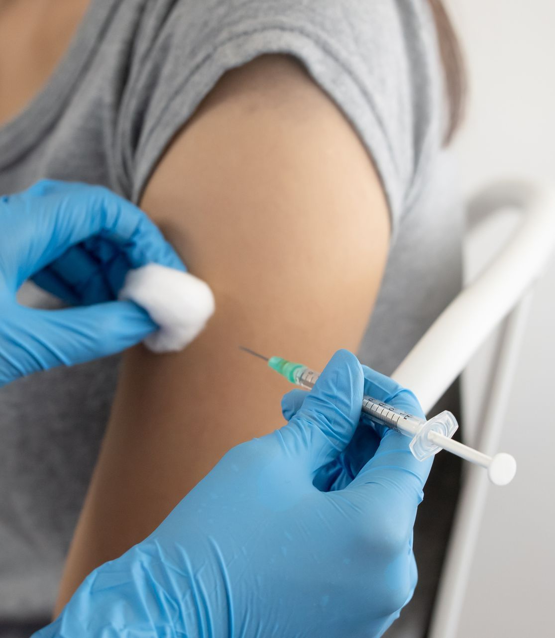 Vaccination d'une femme