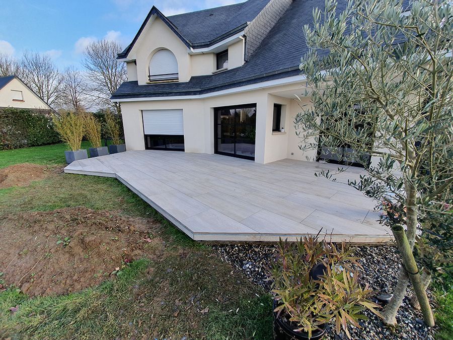Belle terrasse sur une propriété individuelle
