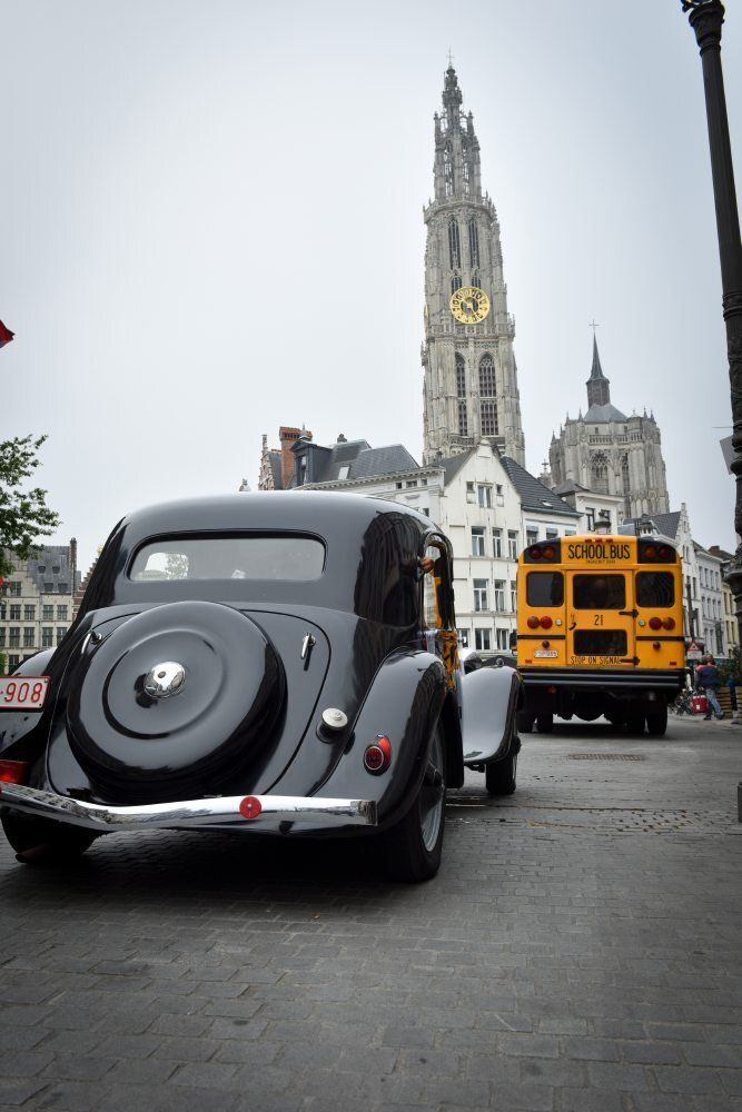 Mooie zwarte oldtimer